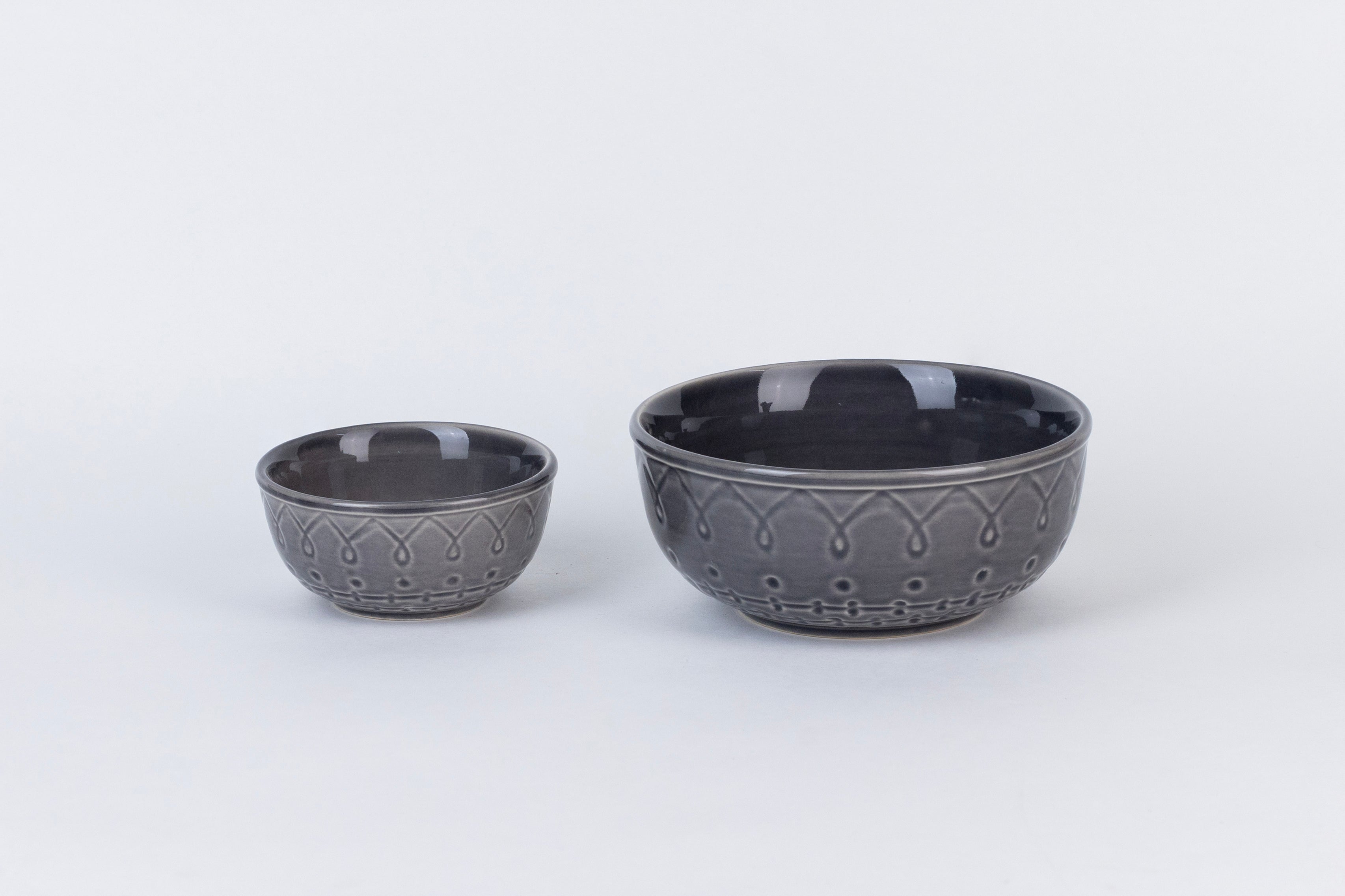 Grey Embossed Dinner Set Ceramic