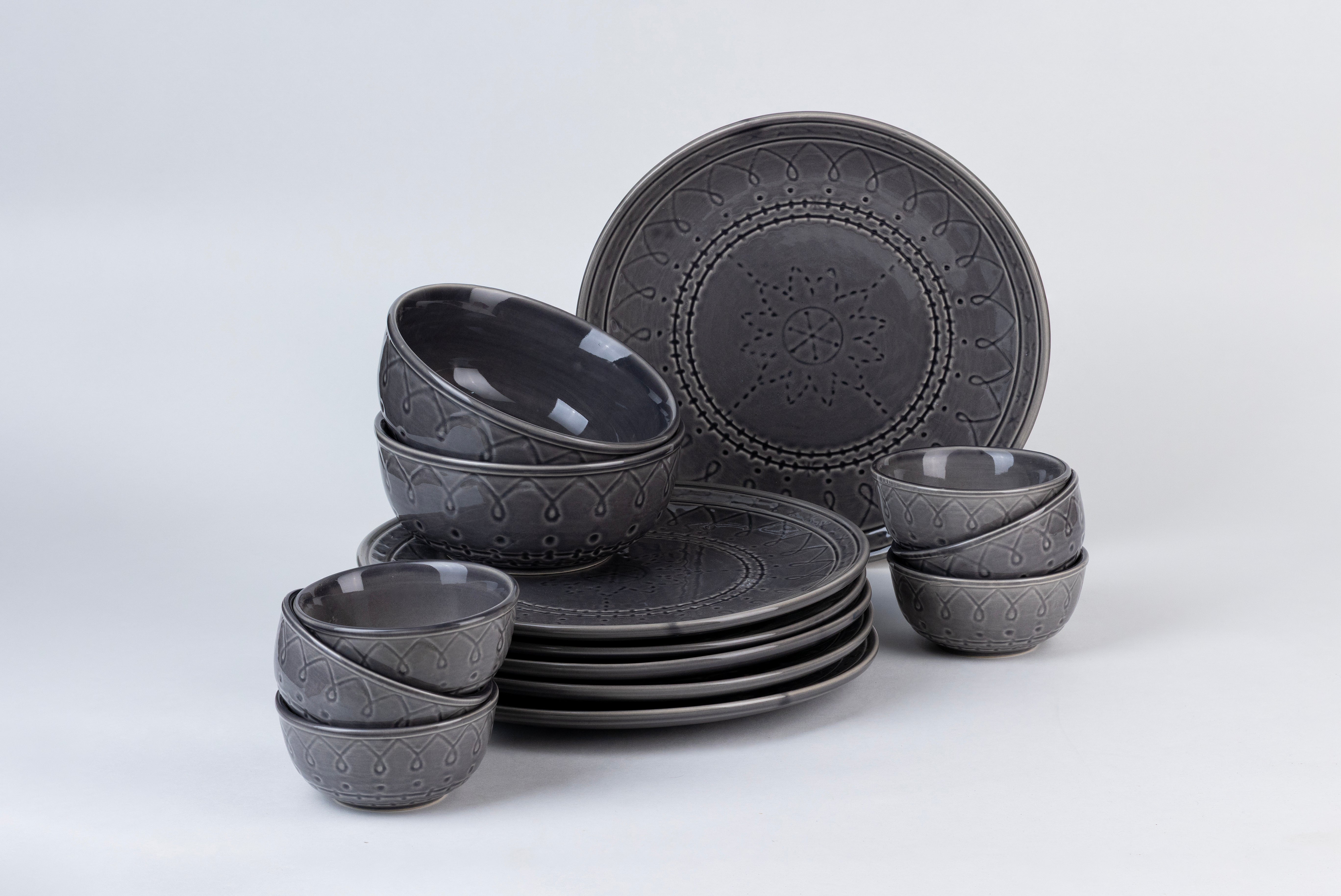 Grey Embossed Dinner Set Ceramic