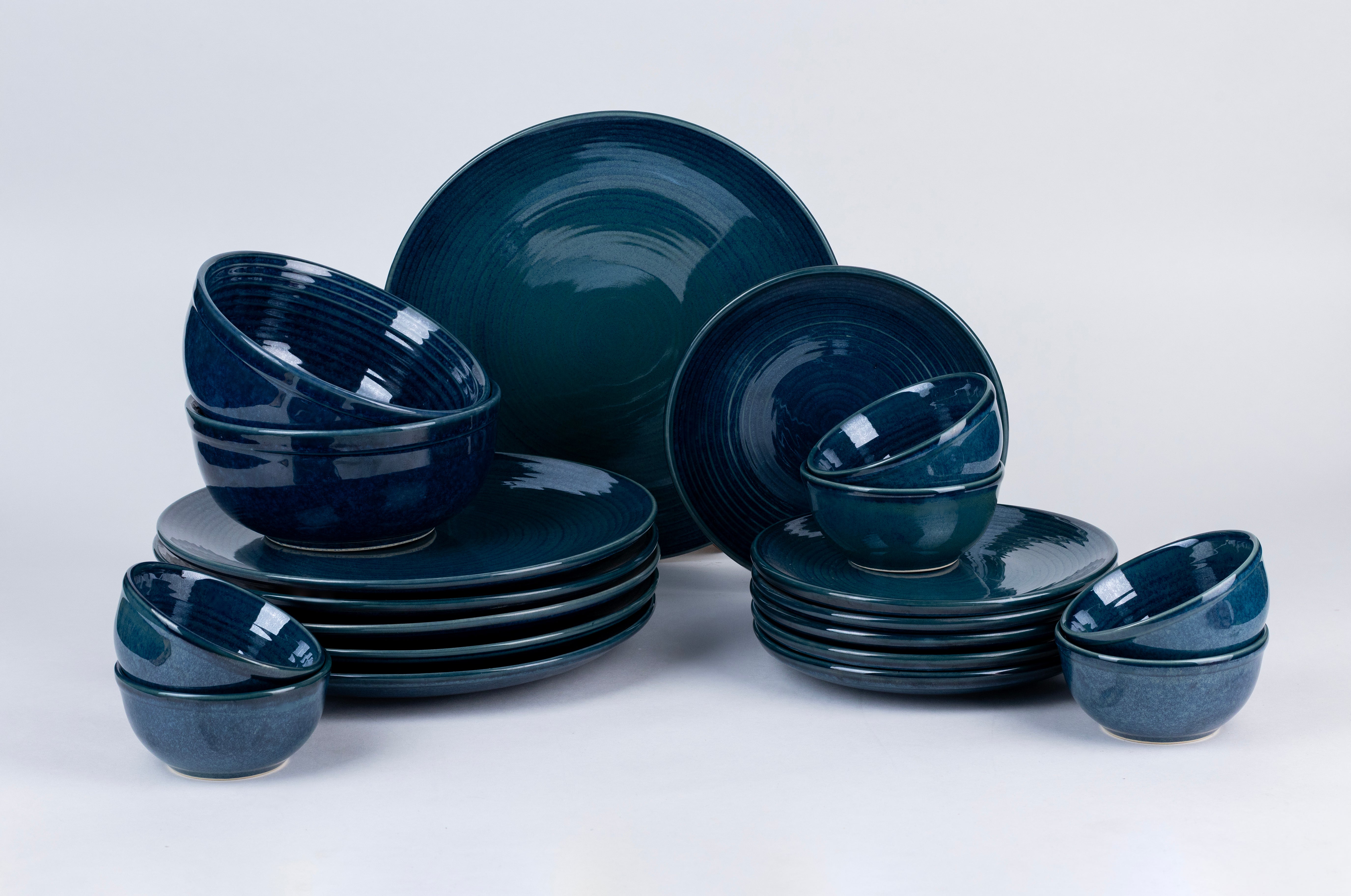Blue Spiral Drinnerset Ceramic